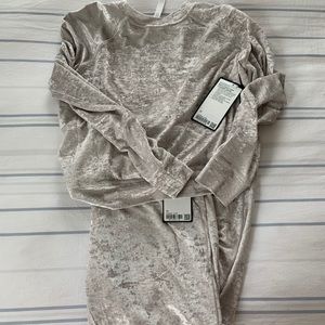 BNWT Gorgeous Chrome Lululemon SweatOutfit, 10!